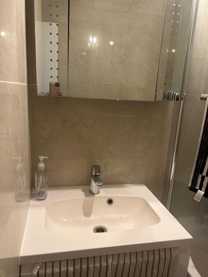 Room Paddington Green in City of Westminster