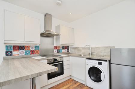 Flat Kingsway in Bedford