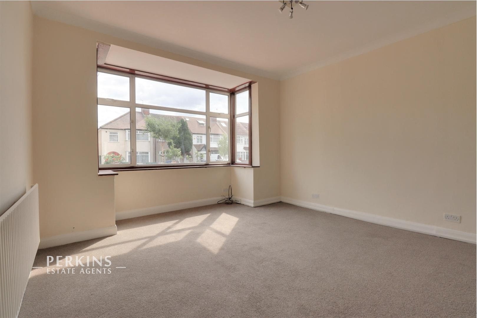 House Garrick Road in Greater London