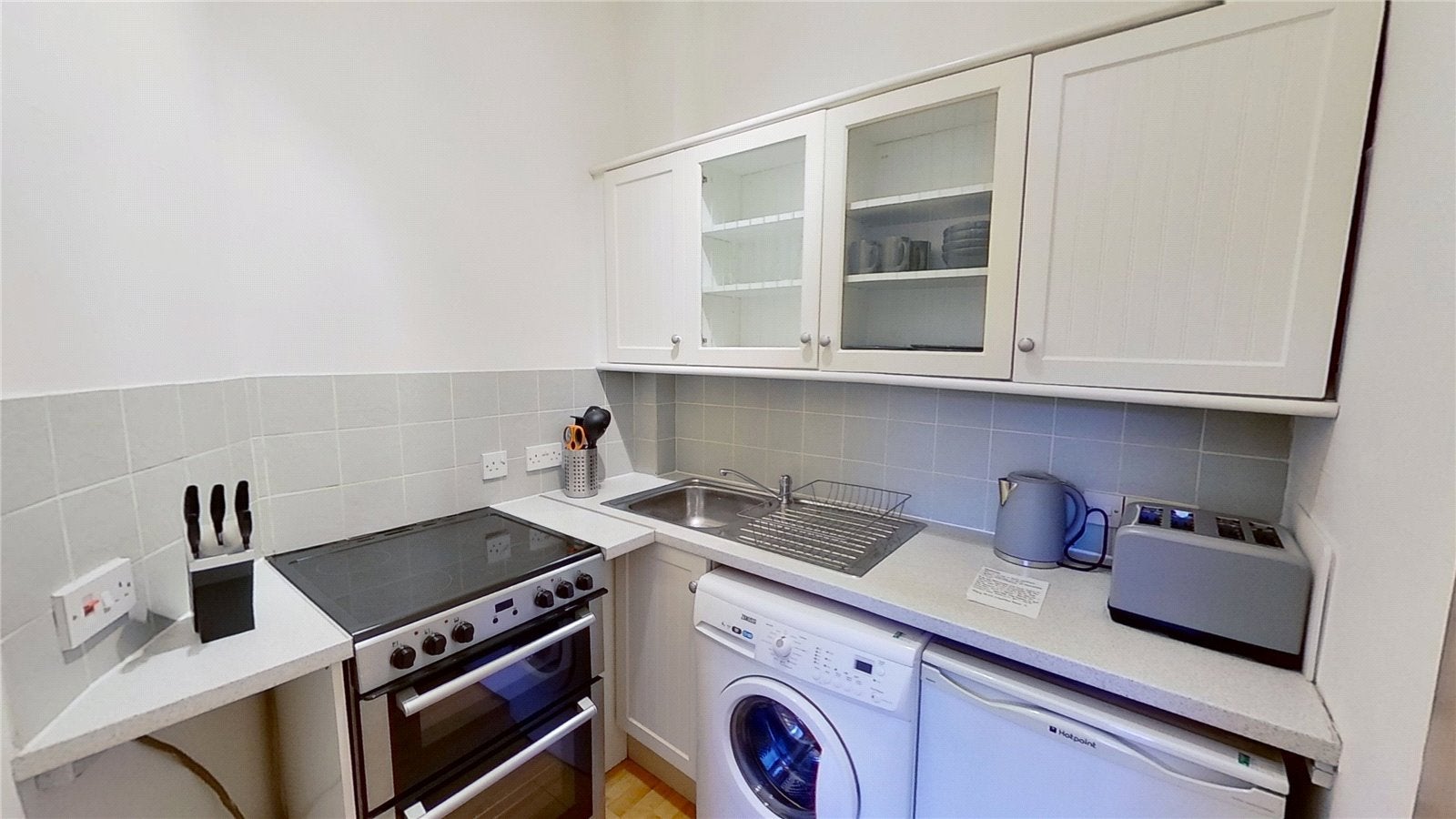 Flat Wardlaw Place in City of Edinburgh