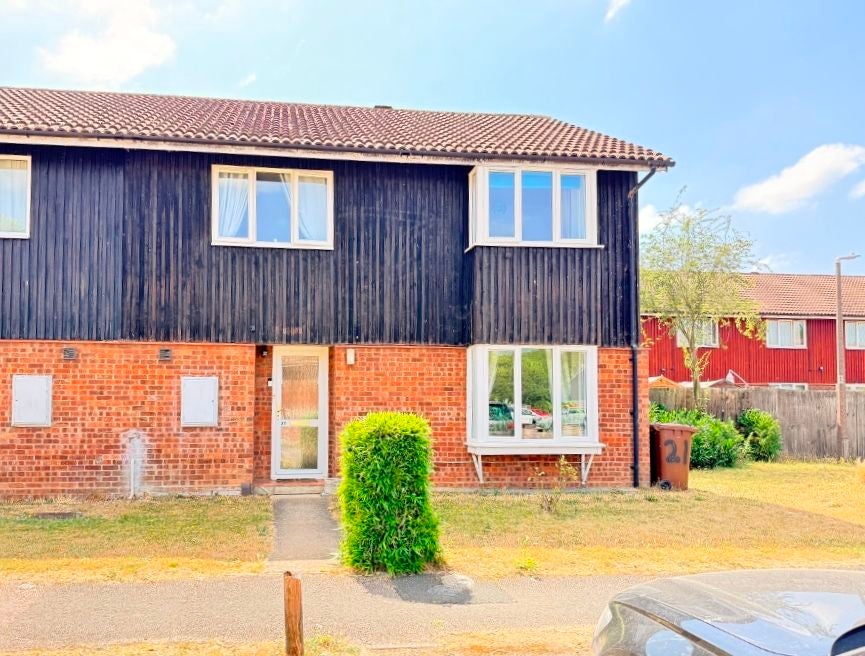 House Waterloo Close in West Suffolk