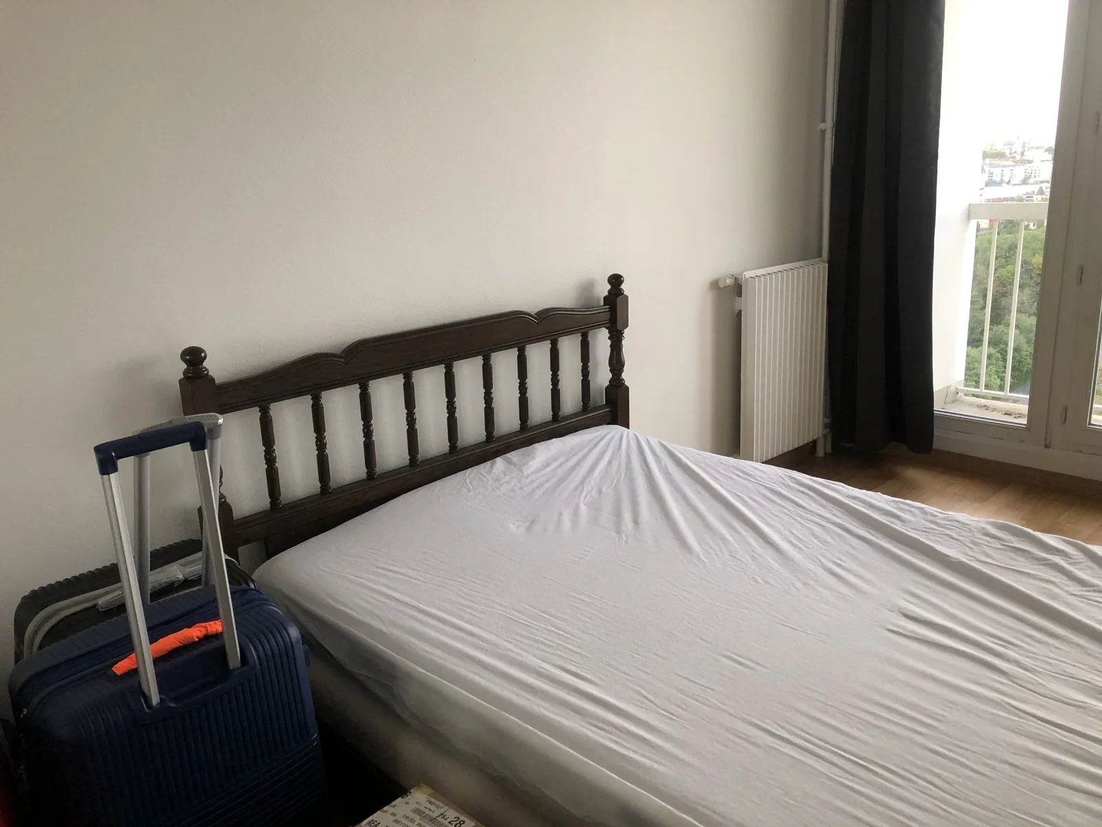 Chambre Rue Jean Lolive à Bagnolet