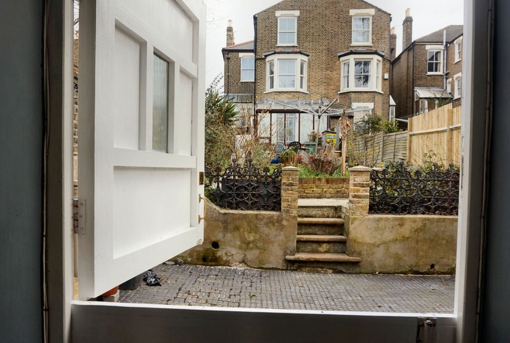 House Erlanger Road in Greater London