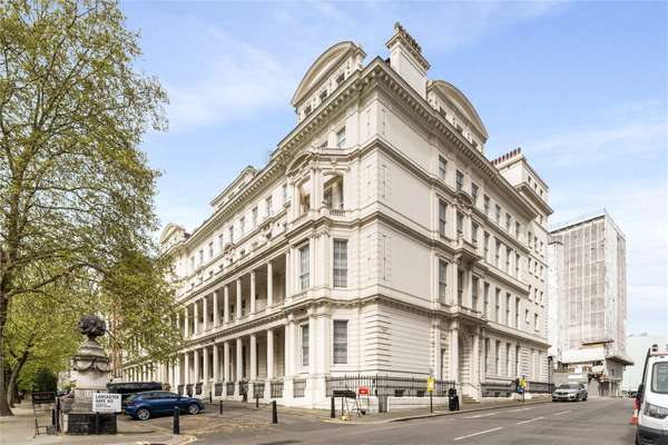 Flat Lancaster Gate in City of Westminster