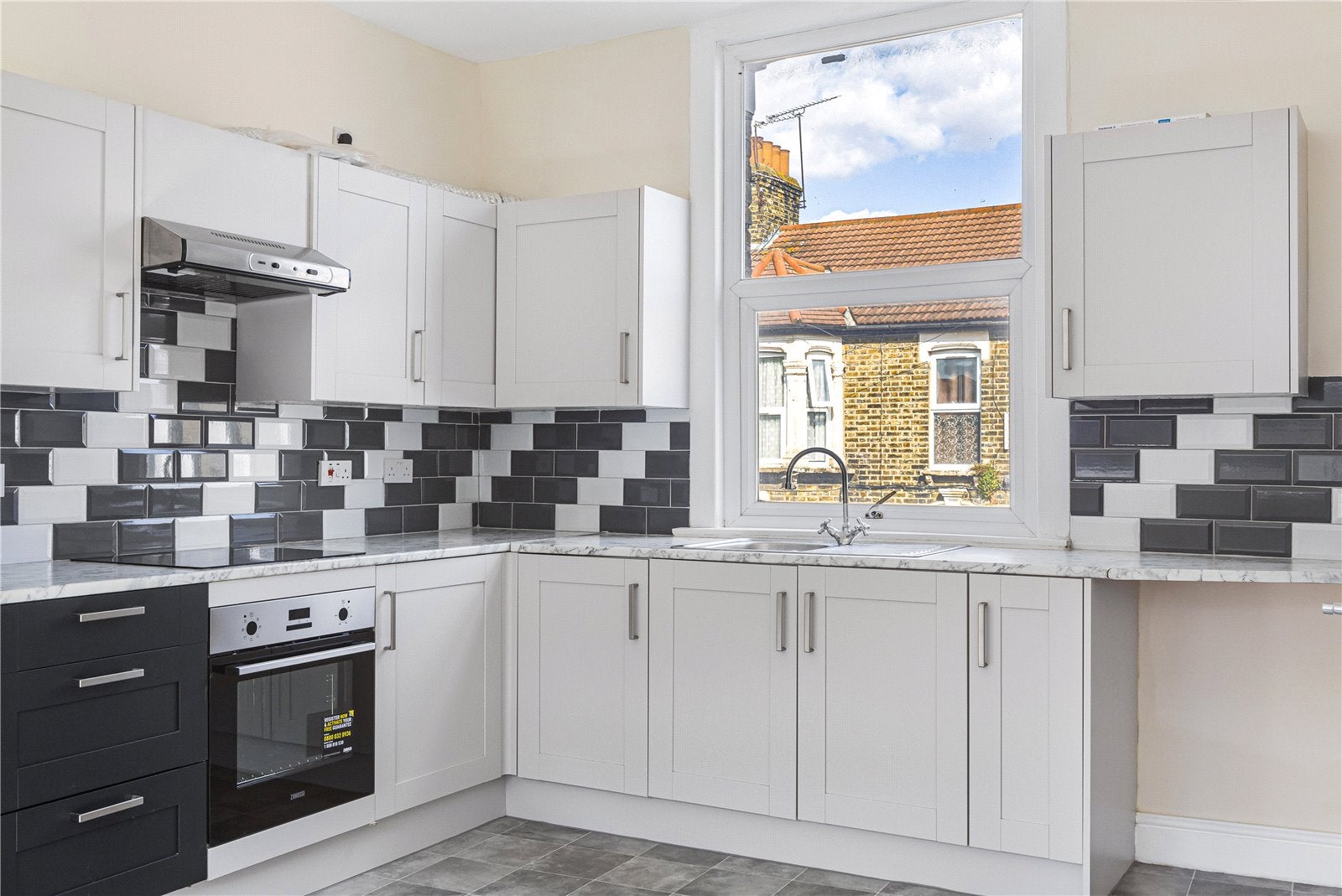 House Ling Road in Greater London