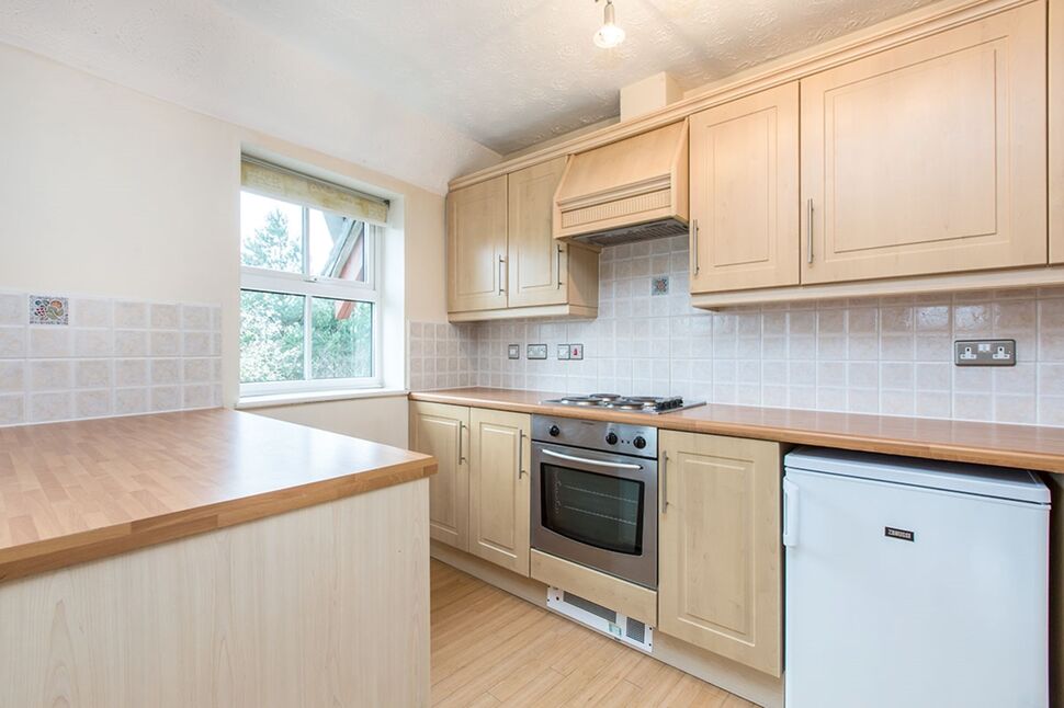 Flat Blakemere Drive in Kingsmead