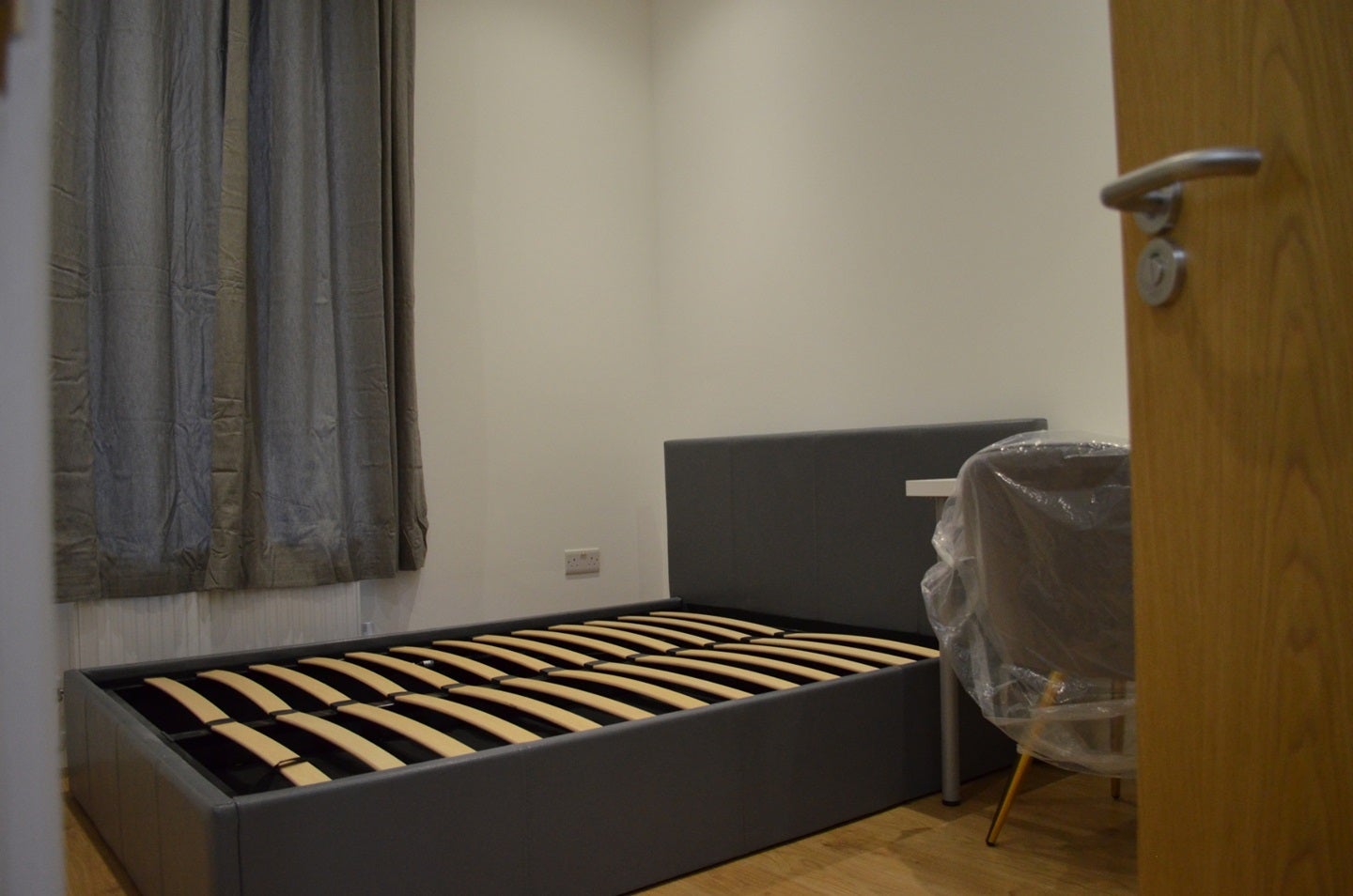 Flat Brecknock Road in Greater London