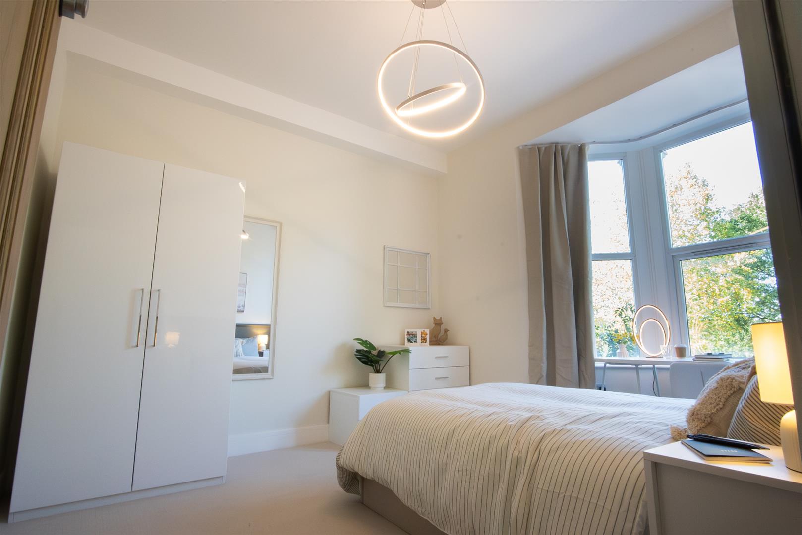 Flat Fishponds Road in Bristol