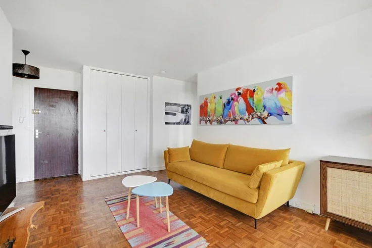 Appartement Avenue Jean Jaurès à Paris