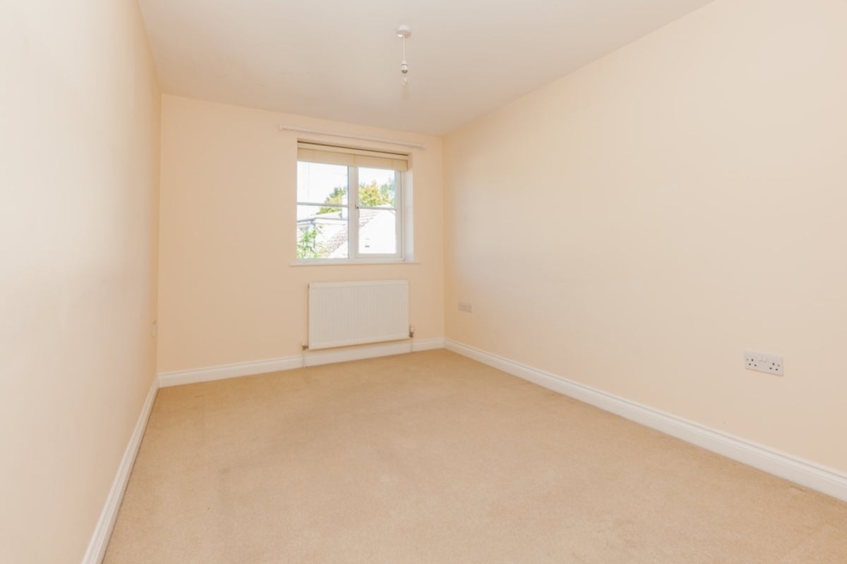 House Taylor Close in Cherwell District