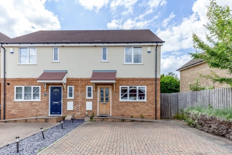 House Taylor Close in Cherwell District