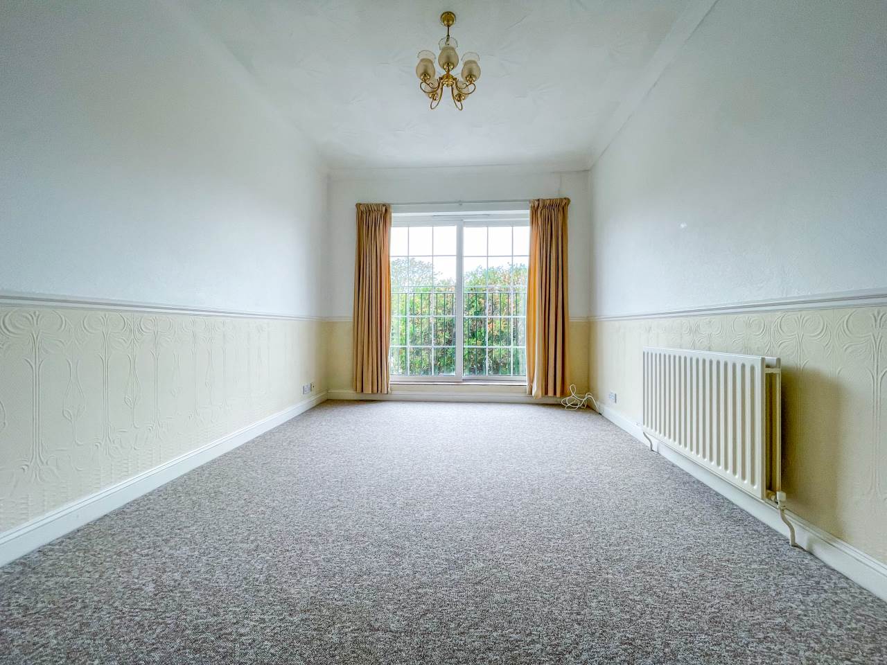 Flat Holdenhurst Road in Bournemouth