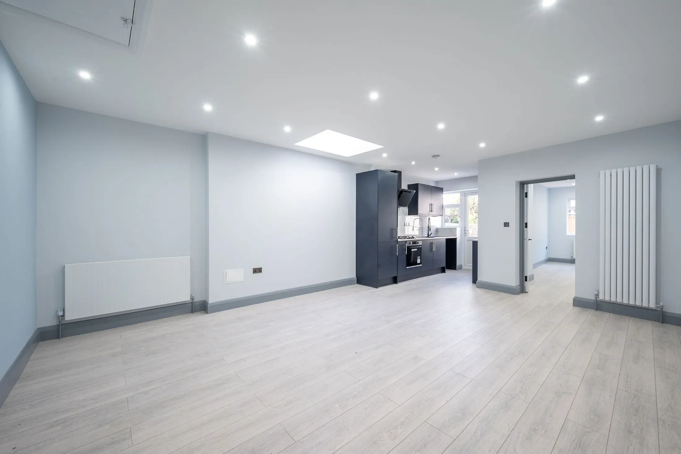 Flat York Road in Greater London