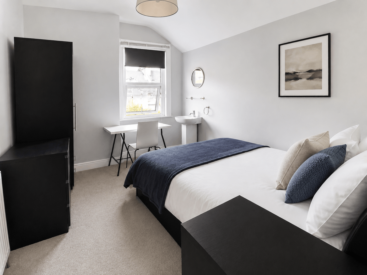 Room Hamilton Road in Bristol