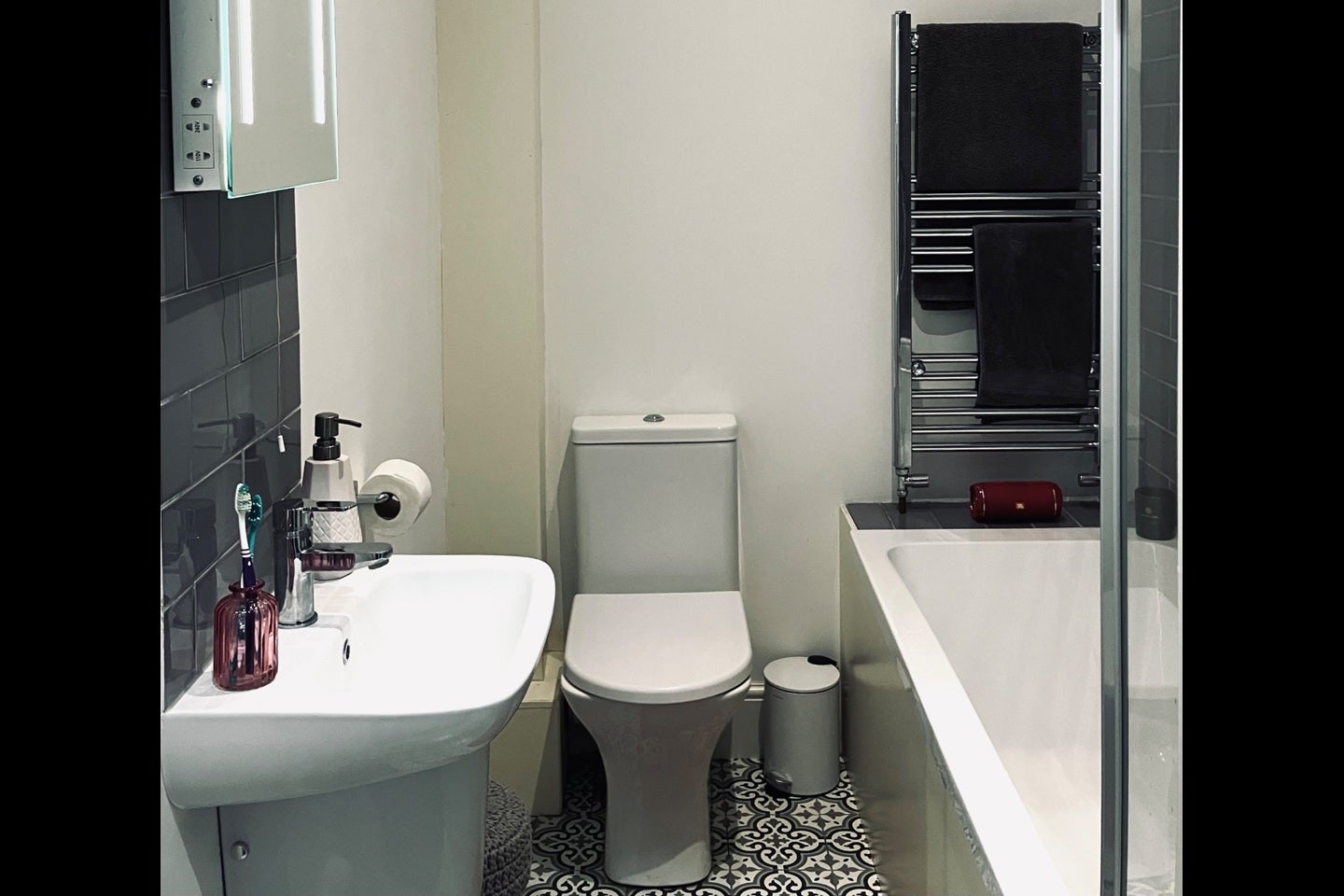 Room Anerley Road in Greater London