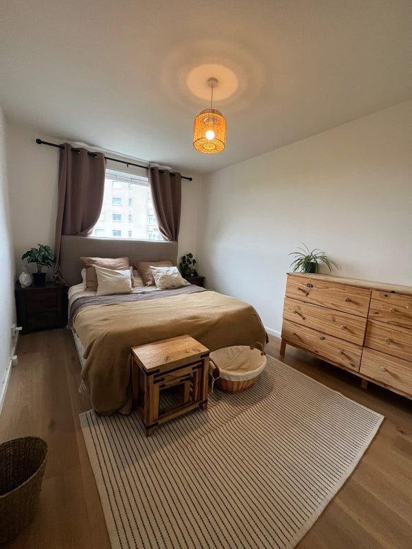 Room Dulwich Road in Greater London