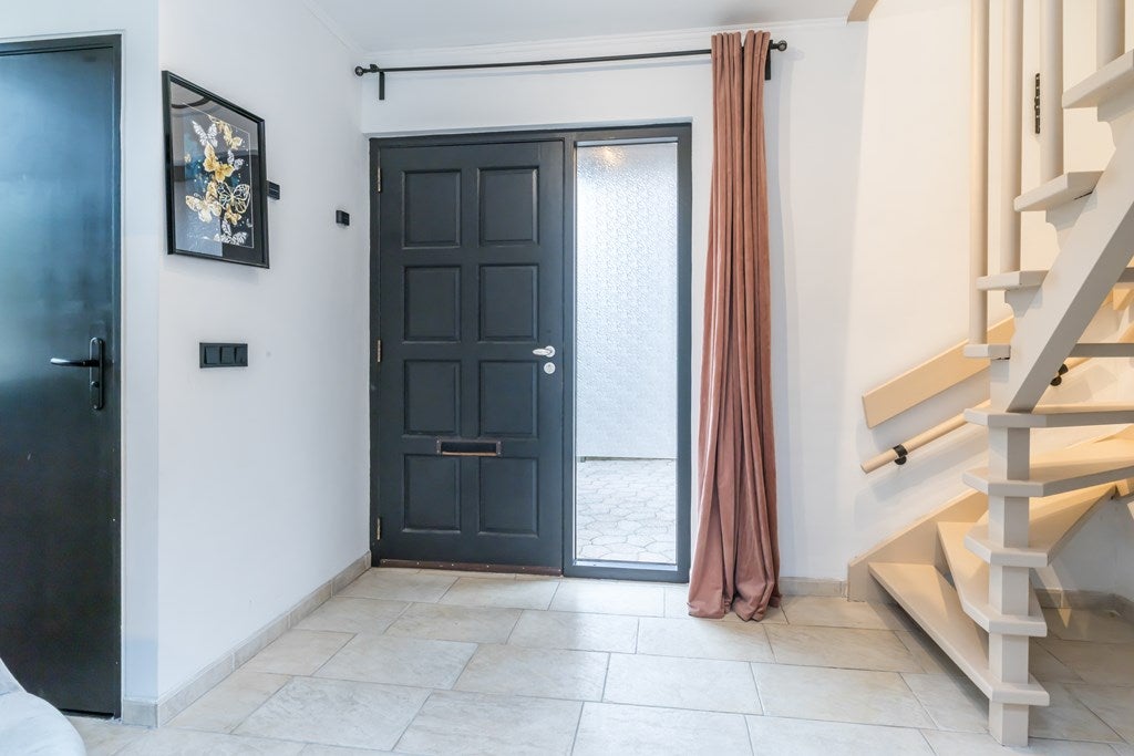 Tussenwoning te koop: Dr. Calsstraat 48, Landgraaf