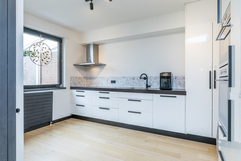 Tussenwoning te koop: Dr. Calsstraat 48, Landgraaf