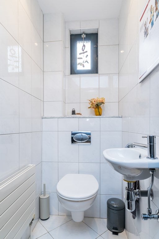 Tussenwoning te koop: Dr. Calsstraat 48, Landgraaf