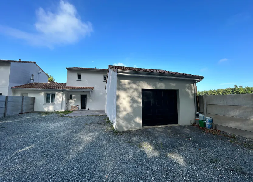 House Chemin de Matelot in Saint-Médard-d'Eyrans