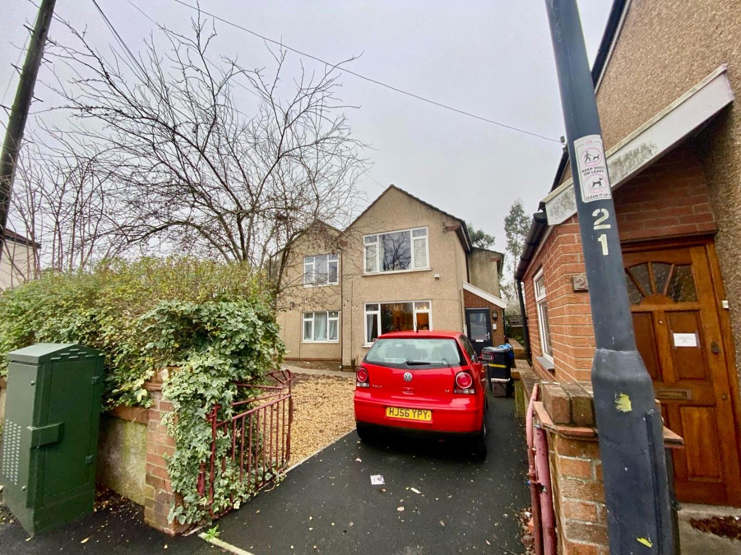 Flat Ridgeway Road in Bristol