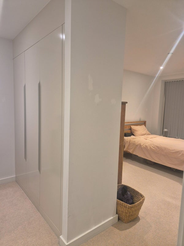 Room Deacon Street in Greater London