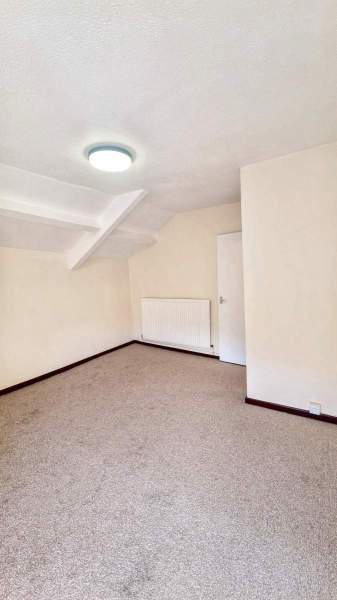 Flat William Street in Ystrad