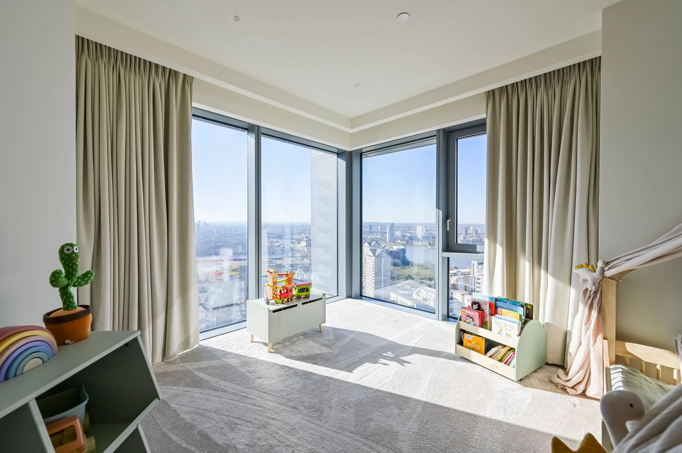 Flat Manilla Street in Greater London
