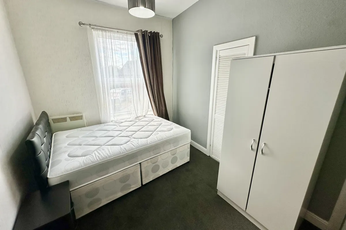 Flat Back Middleton View in Leeds