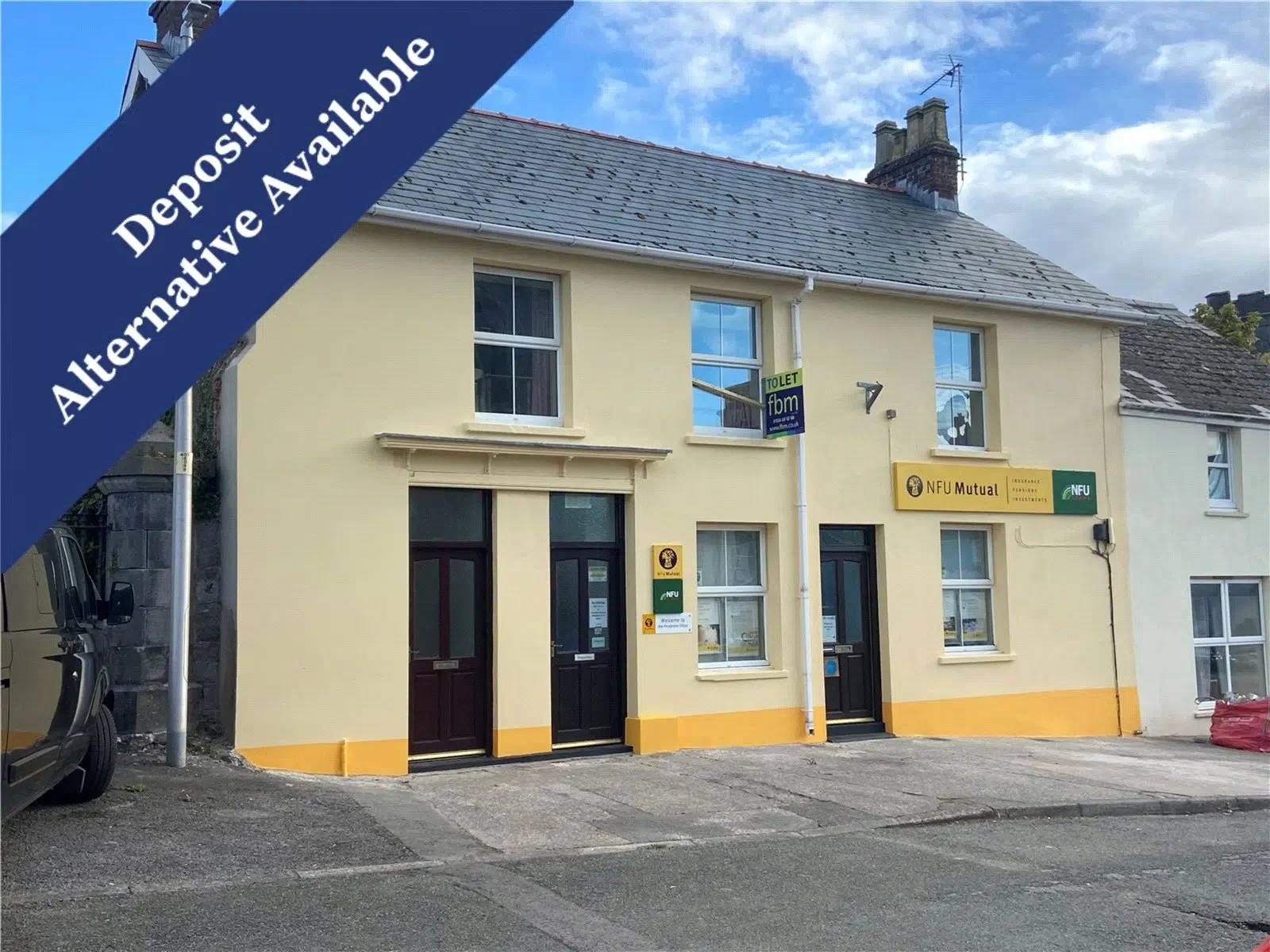 Flat East Back in Pembroke