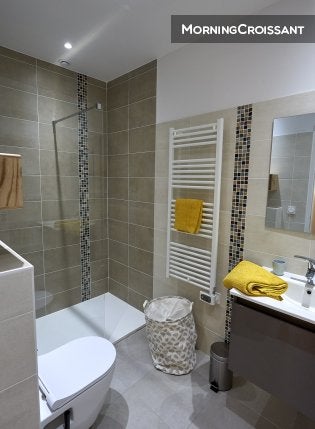 Room Rue du Château in Moirans
