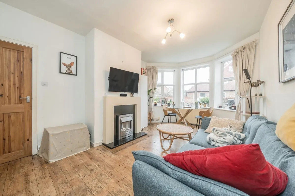 Flat Heathfield South in Greater London