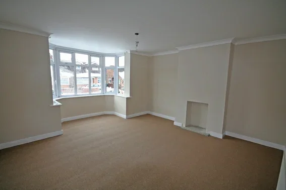 Flat Manor Drive North in York