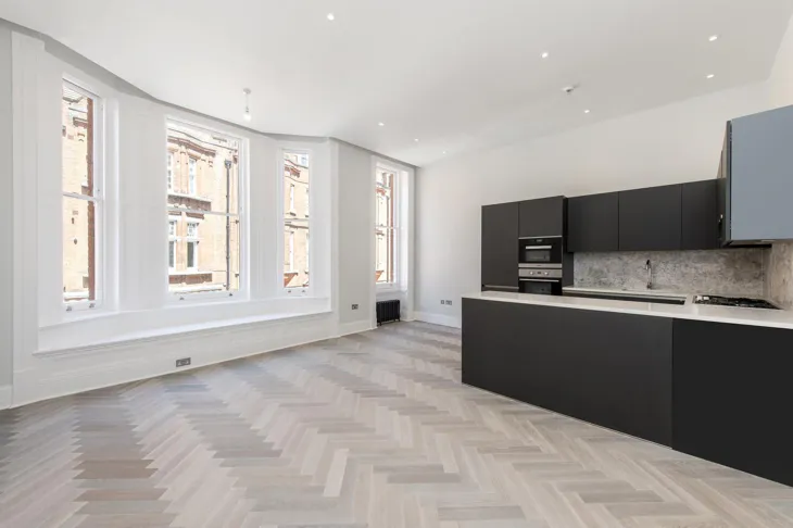 Flat Draycott Place in Greater London