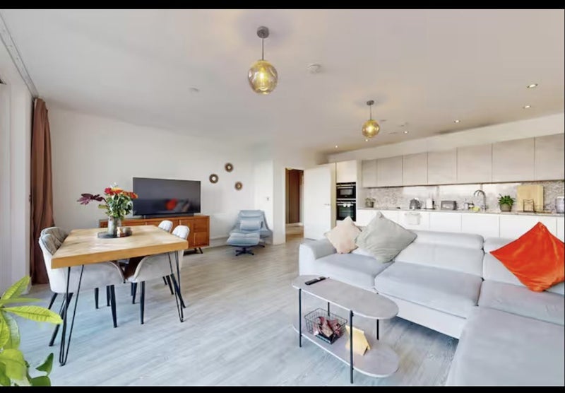 Flat Bundocks Walk in Greater London