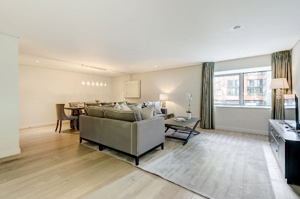 Flat Merchant Square in City of Westminster