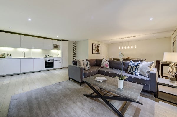 Flat Merchant Square in City of Westminster