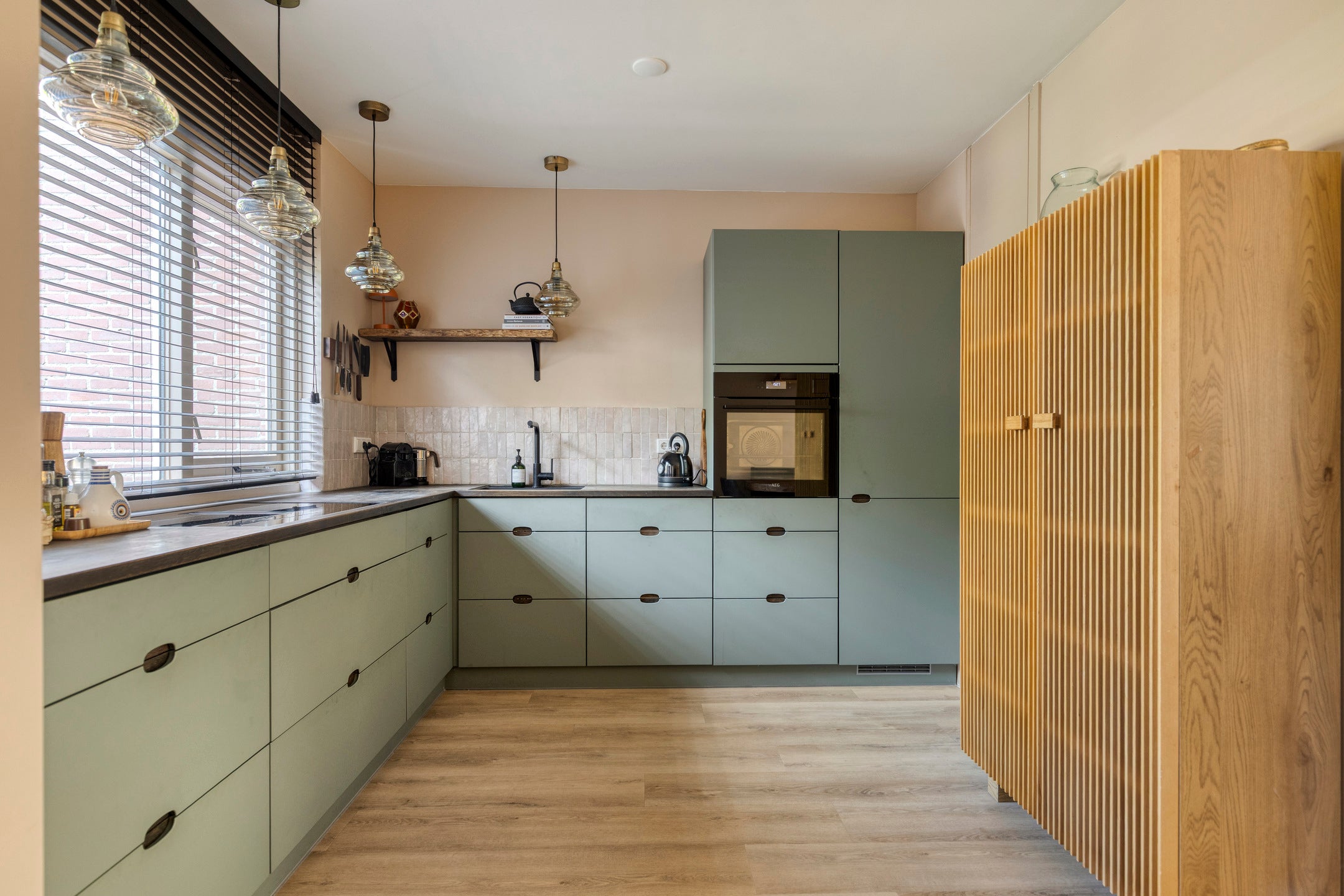 Tussenwoning te koop: Herdersveld 19, Geldrop
