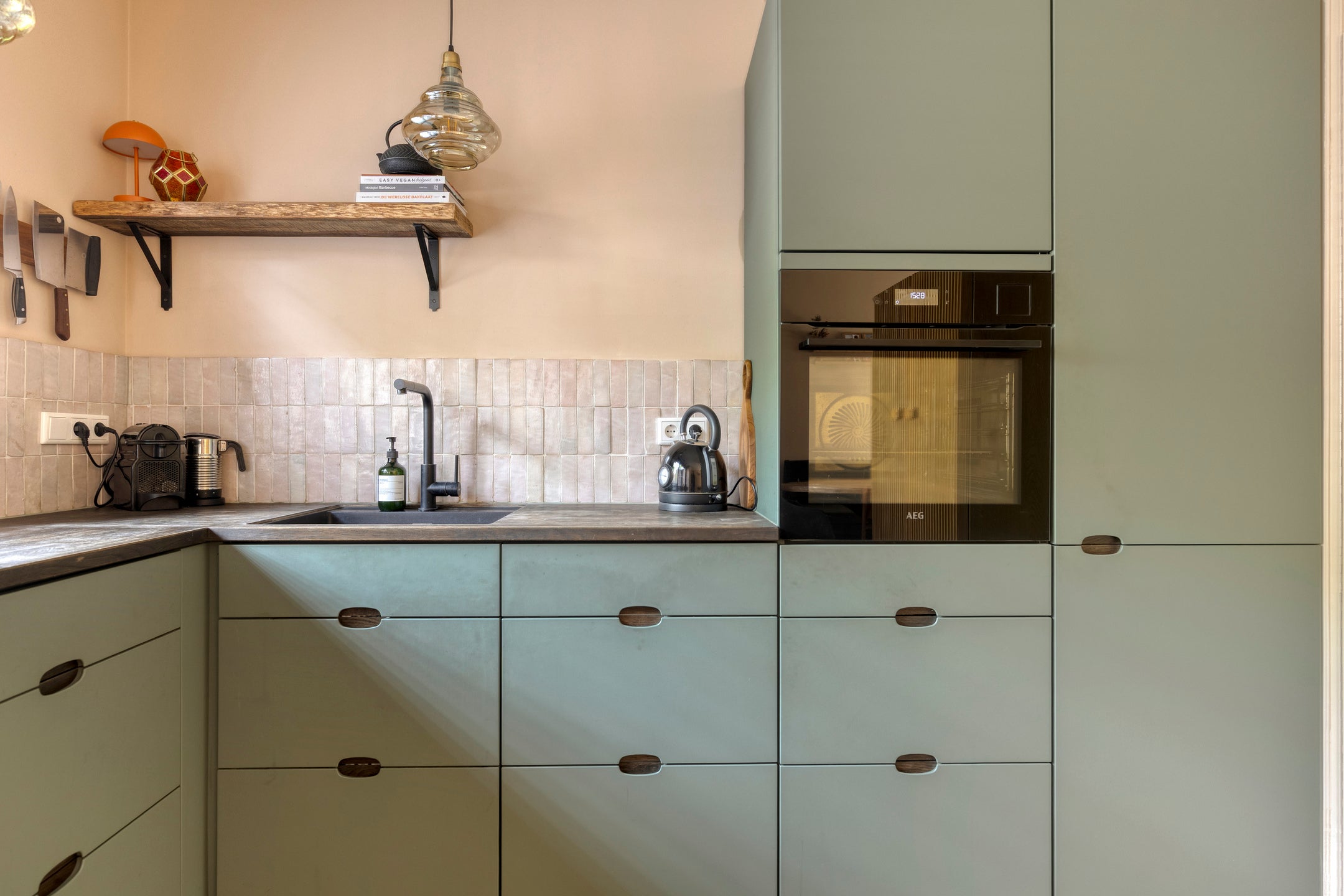 Tussenwoning te koop: Herdersveld 19, Geldrop