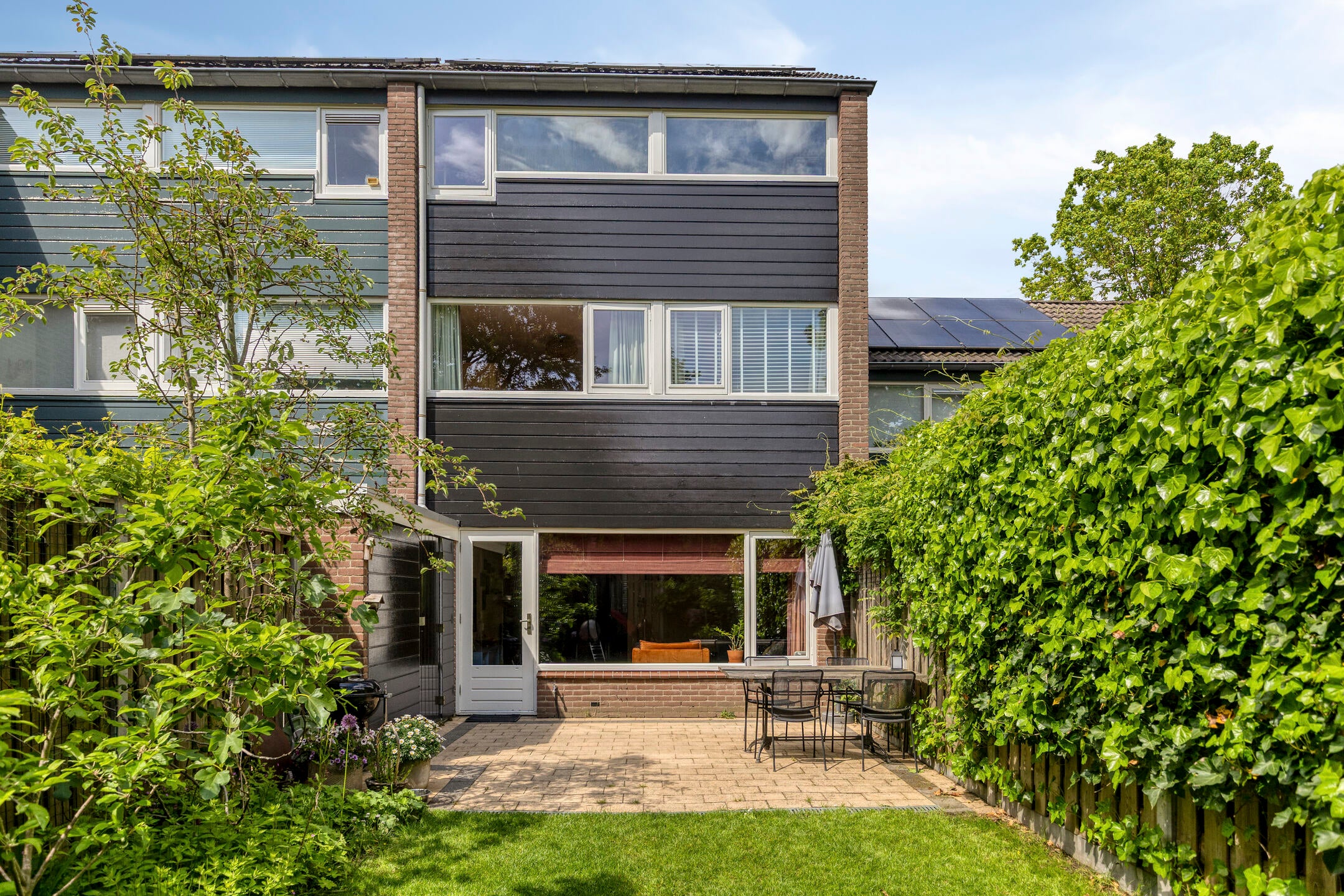 Tussenwoning te koop: Herdersveld 19, Geldrop