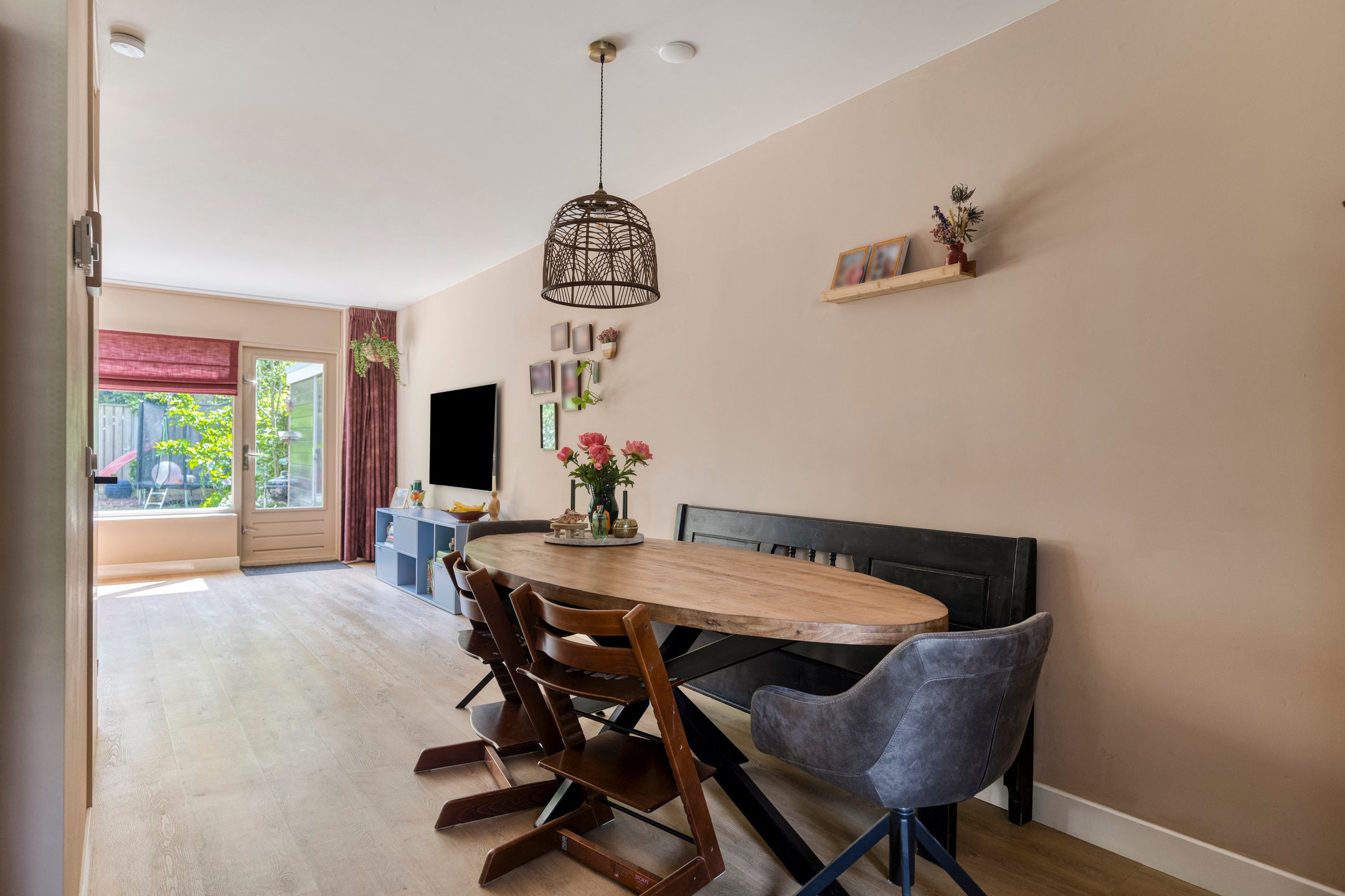 Tussenwoning te koop: Herdersveld 19, Geldrop