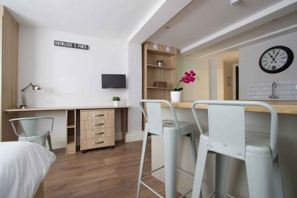 Flat Charleston House in Nottingham