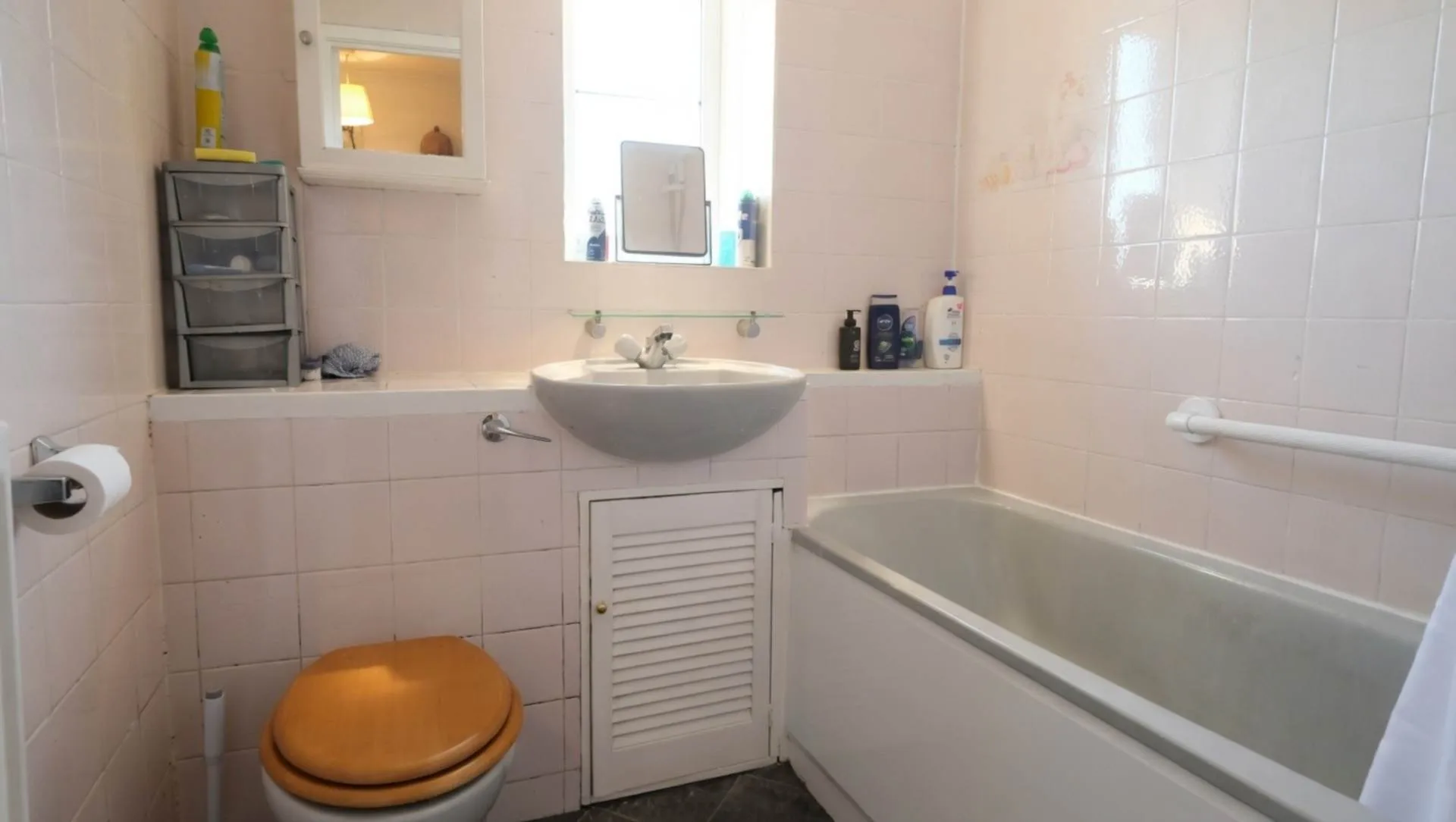 Flat Longmead in Welwyn Hatfield