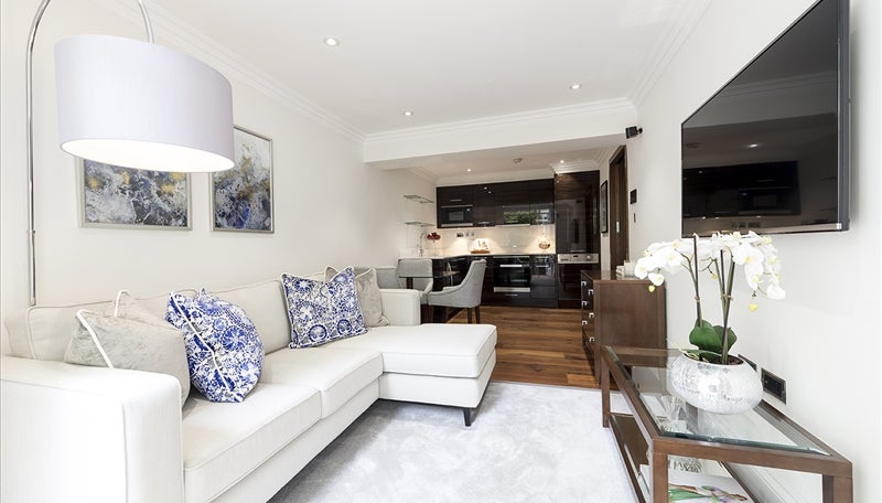 Flat Kensington Gardens Square in City of Westminster