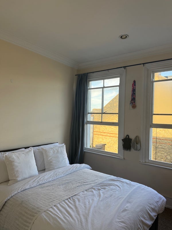 Room Webb's Road in Greater London