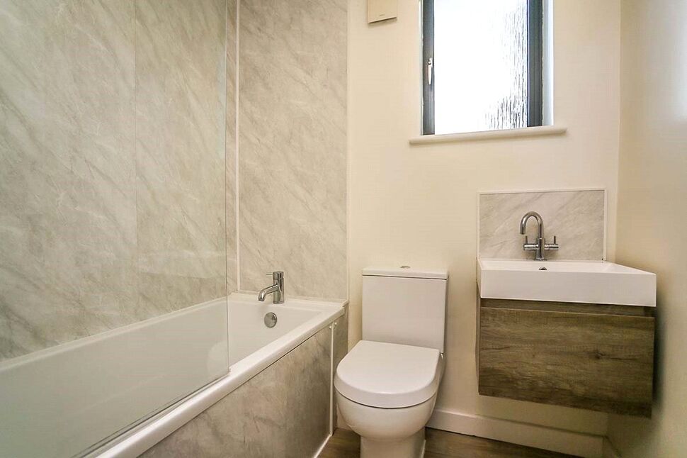 Flat Newton Road in Borough of Swale