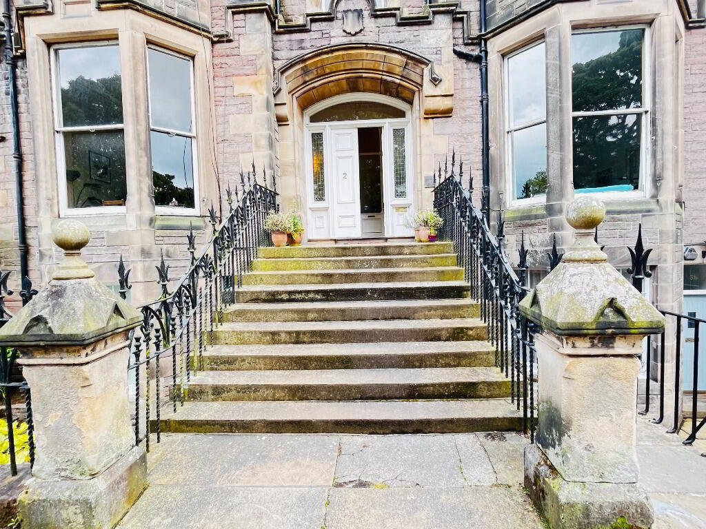 Flat New Mart Road in City of Edinburgh