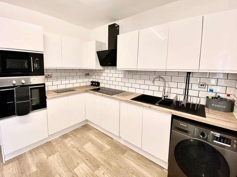 Room Aylestone Road in Leicester