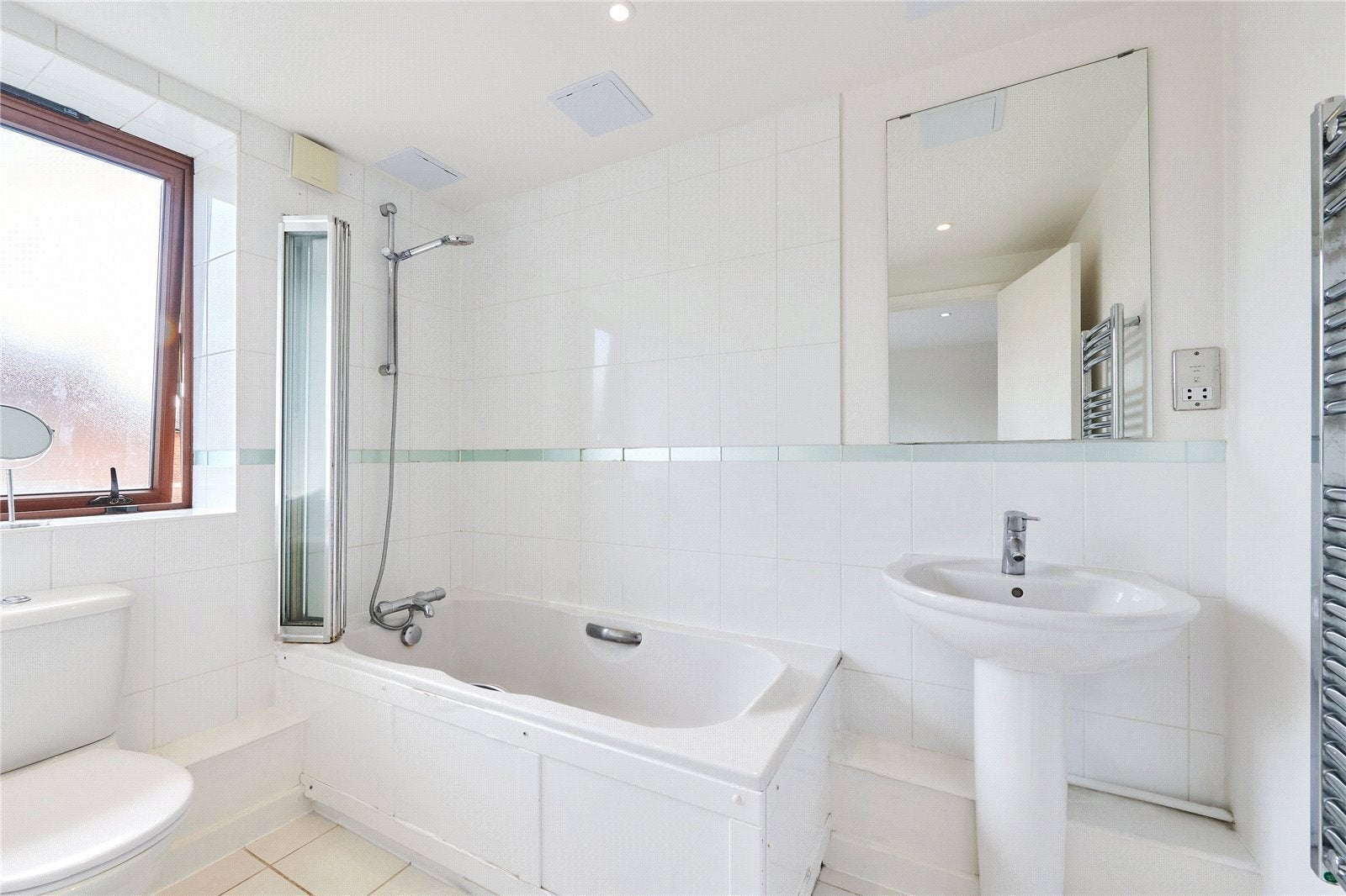 Flat Frampton Street in City of Westminster