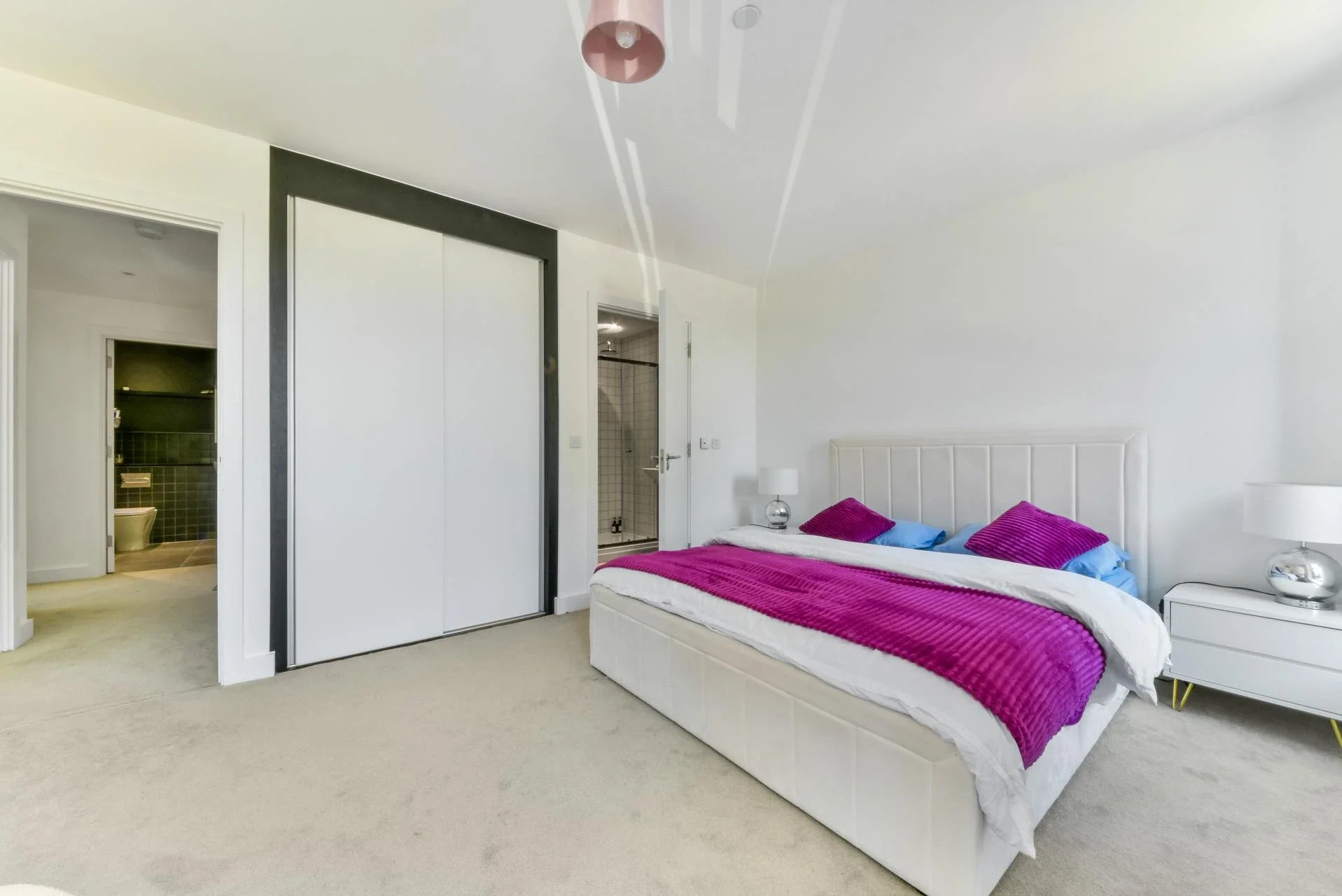 Flat Escapade Place in Greater London
